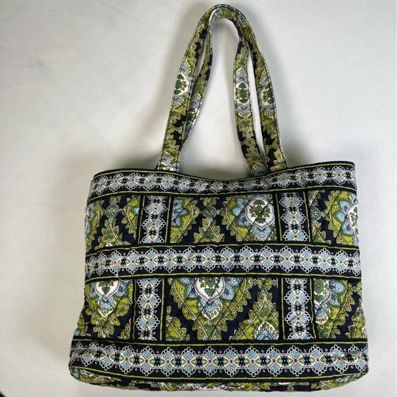 Vera Bradley CAMBRIDGE 11 x 8 like new - Picture 2 of 9
